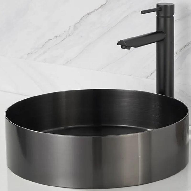 Avery Round Stainless Steel Wash Basin