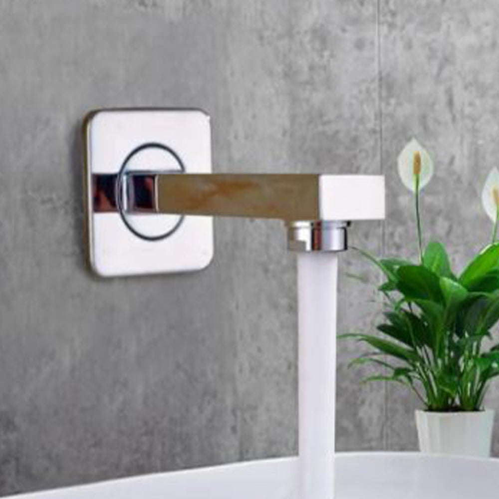 Riova Square Spout Brass