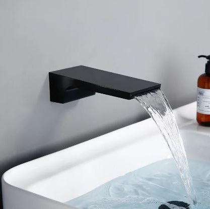 Devario Waterfall Wall Spout 95*180*40mm