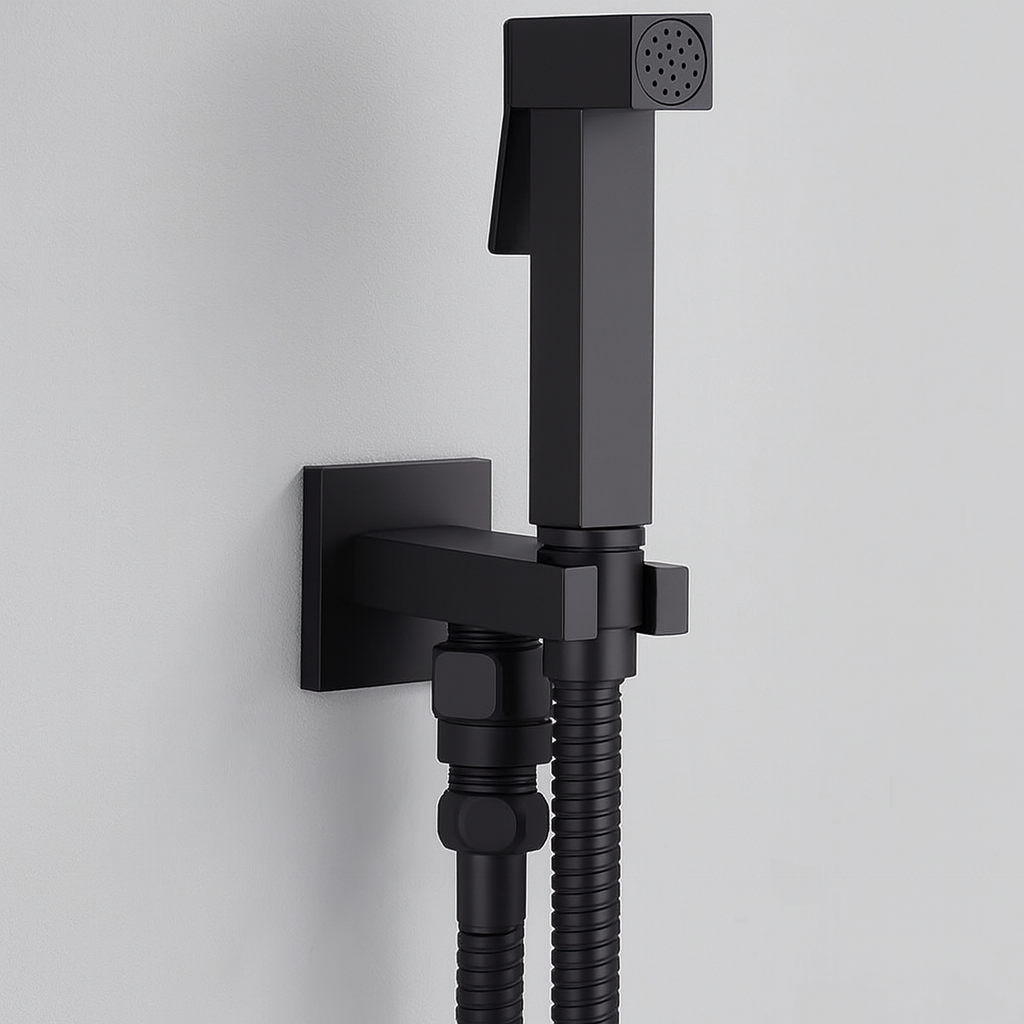 Devario Premio Shattaf Sprayer Square Brass