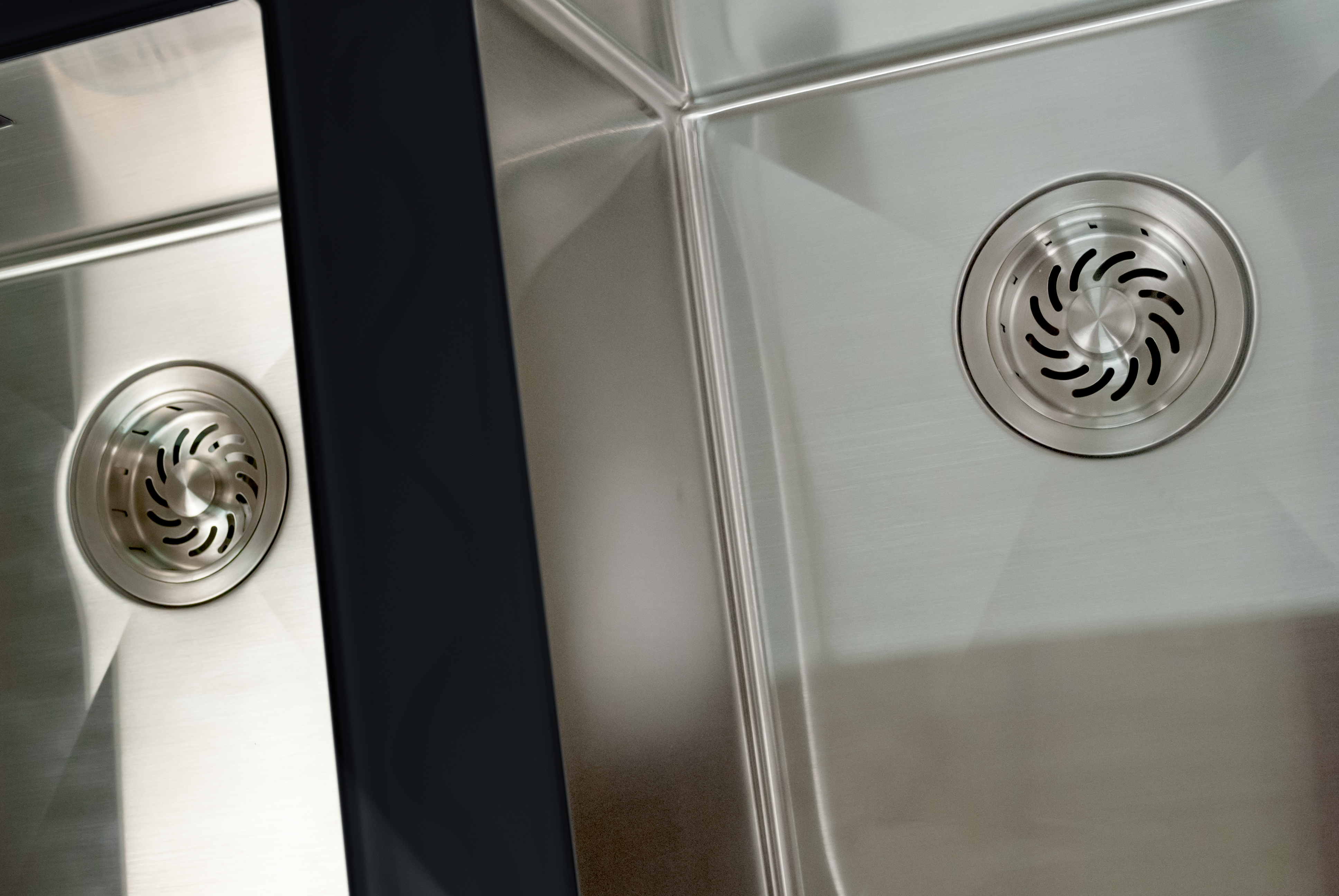 Mahina Double Bowl Glass Kitchen Sinks